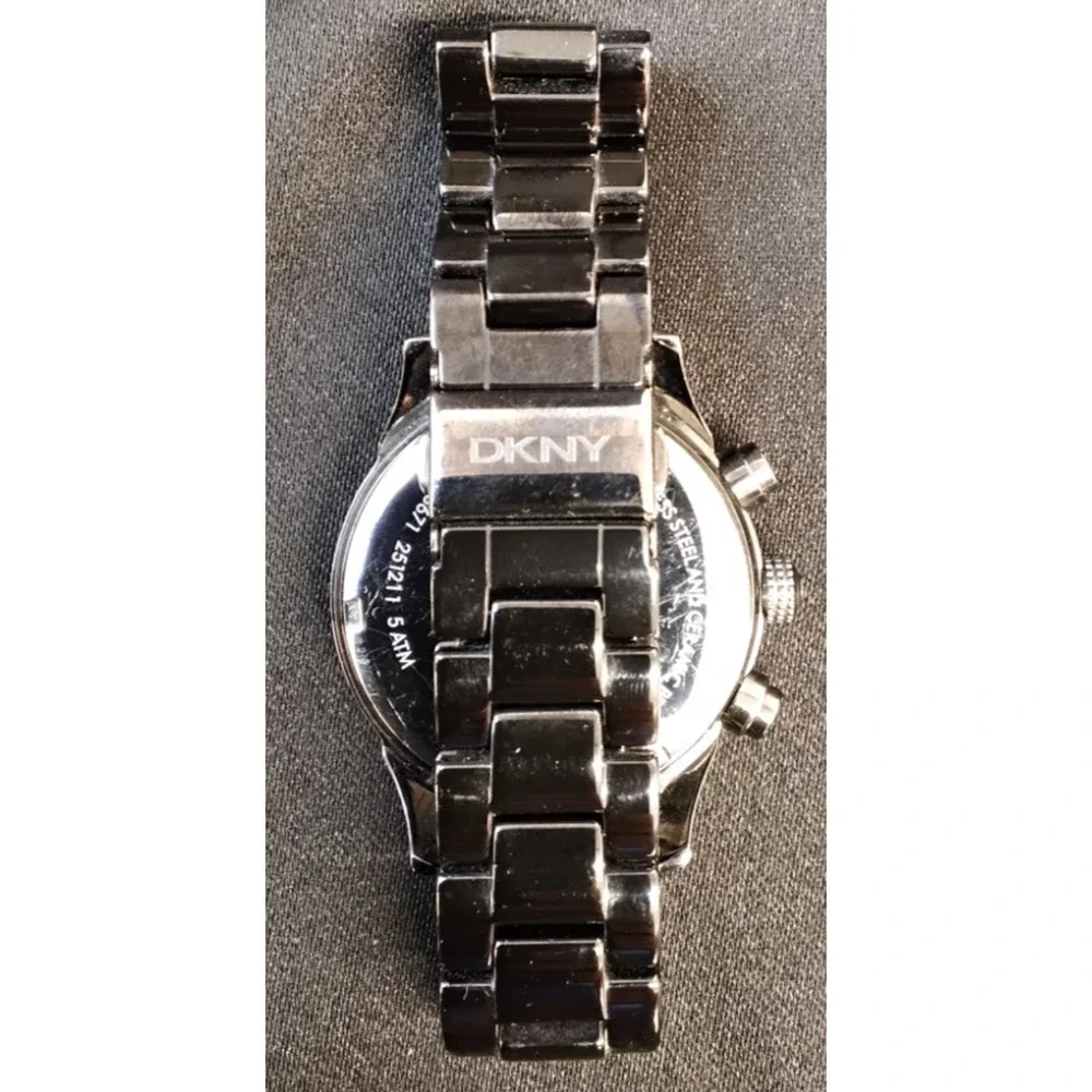 DKNY Men's Wrist Watch Ceramic and Stainless Steel Black w/ Crystals #Z5863